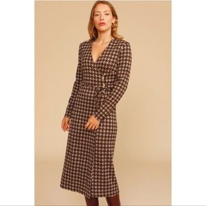 Rouje Jaelle Midi Brown Tan Houndstooth wrap Dress Size 40 US 8